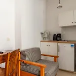 Sifnos 7 *